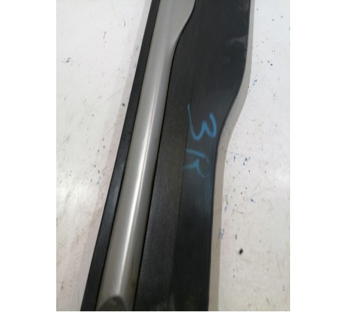 Накладка двери задняя правая нижняя