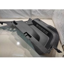 Обшивка багажника (правая)