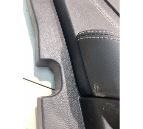 Обшивка двери (задняя, левая)