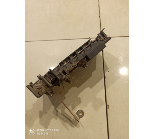 Блок силовых предохранителей(распределитель тока)