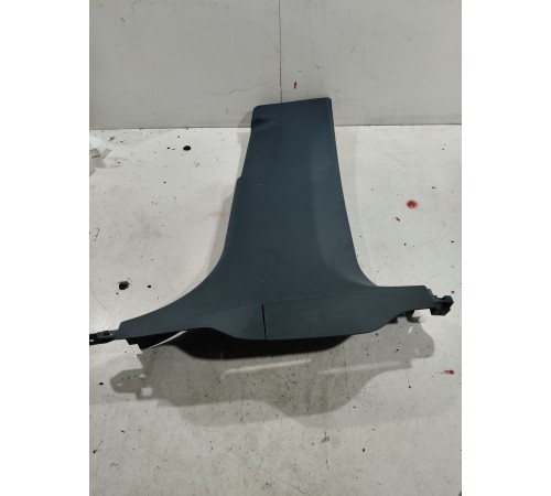 Обшивка центральной стойки(правая нижняя)