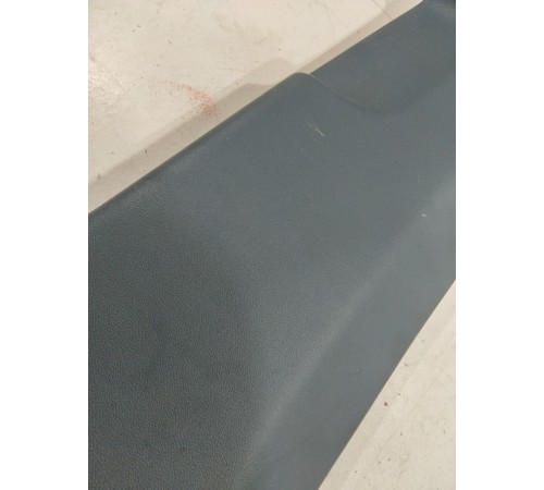 Обшивка центральной стойки(правая нижняя)