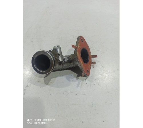 Трубка двигателя