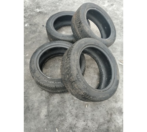 Комплект покрышек(зимних) 255/50/R18