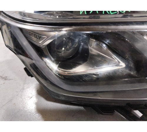 Фара передняя правая