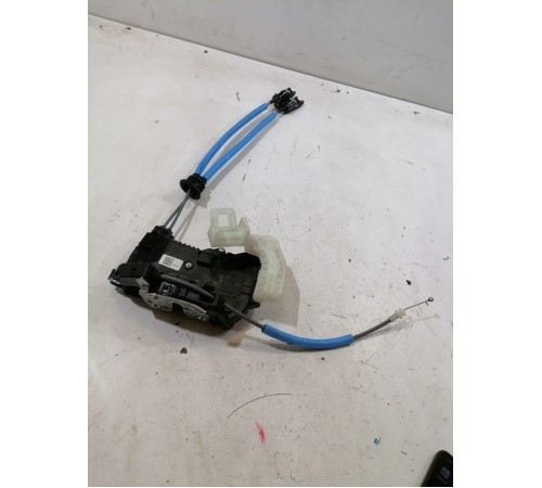 Замок двери задний левый