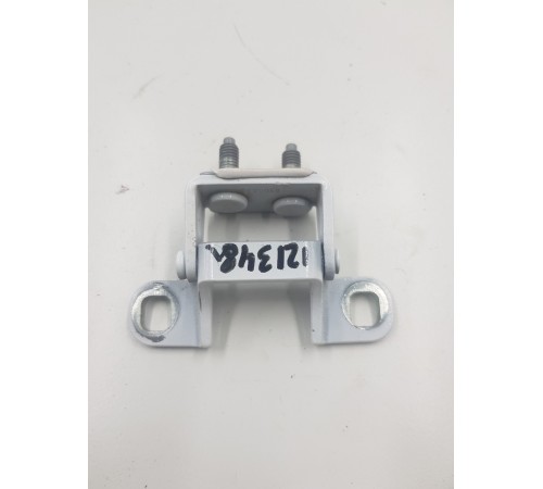 Петля крышки багажника левая