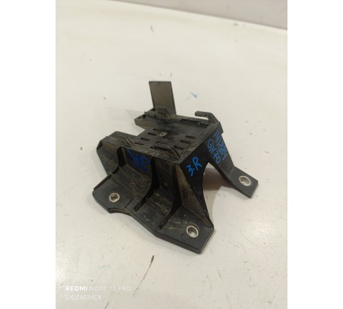 Кронштейн блока слепых зон задний правый