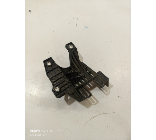 Кронштейн блока слепых зон задний правый