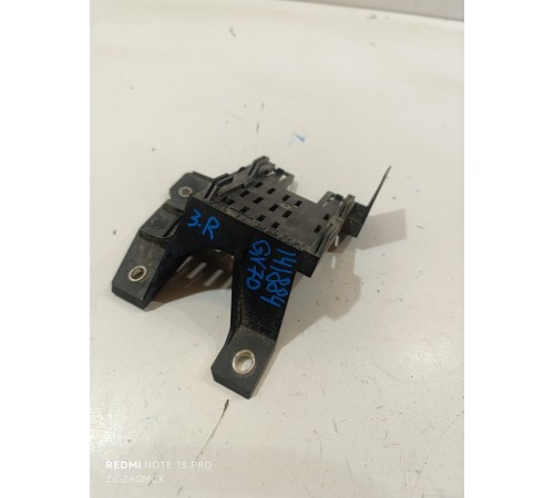 Кронштейн блока слепых зон задний правый