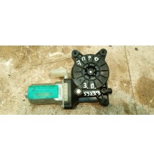 Моторчик стеклоподъемника задний правый