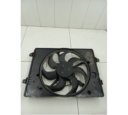 Вентилятор охлаждения радиатора (диффузор)