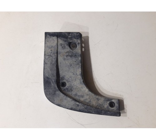 Брызговик (передний левый)