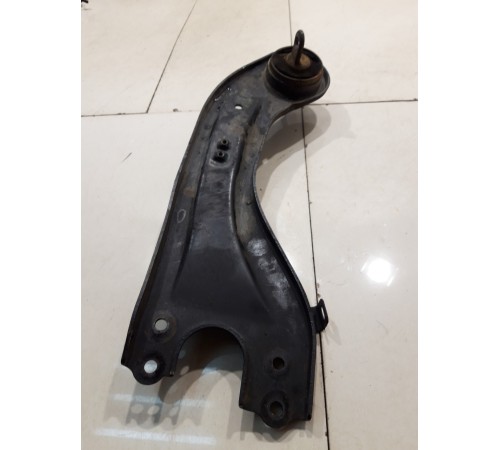 Рычаг подвески (задний, левый)