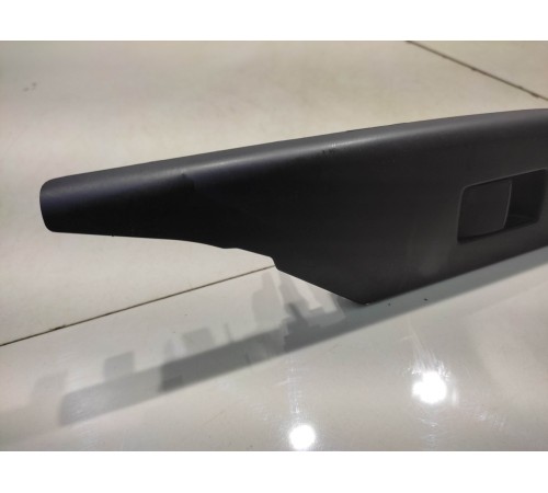 Кнопка стеклоподъемника (задняя, правая)