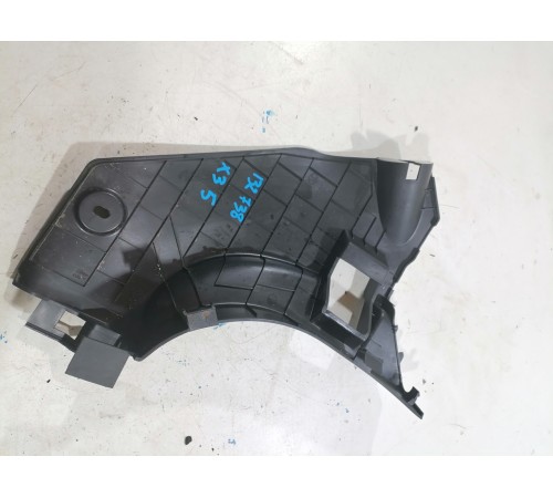 Накладка передней стойки левая