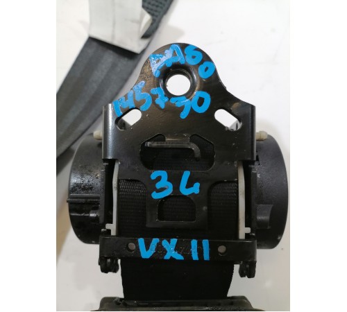 Ремень безопасности третьего ряда левый