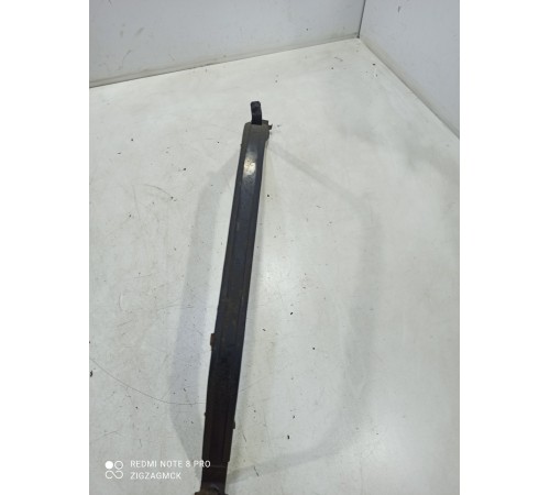 Крепление топливного бака