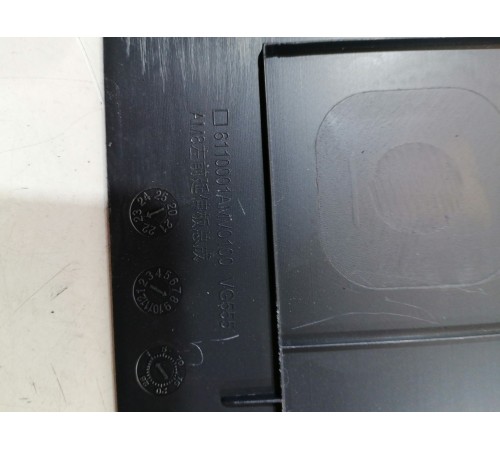 Накладка центральной консоли передняя левая