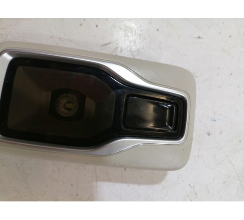 Плафон подсветки салона