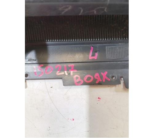 Накладка бампера передняя левая