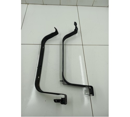 Комплект креплений (лямок) топливного бака 2шт.