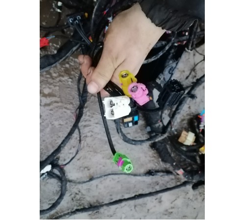 Электропроводка салона