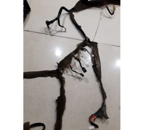 Электропроводка потолочная