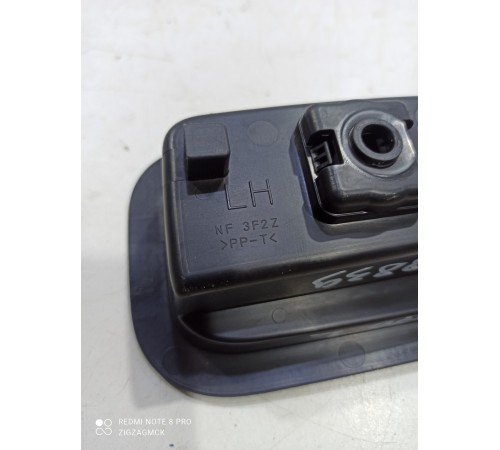 Накладка спинки заднего сиденья левая