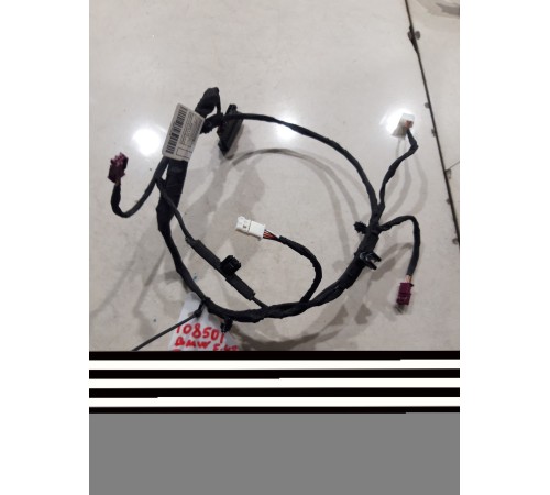 Электропроводка обшивки двери (передняя левая)