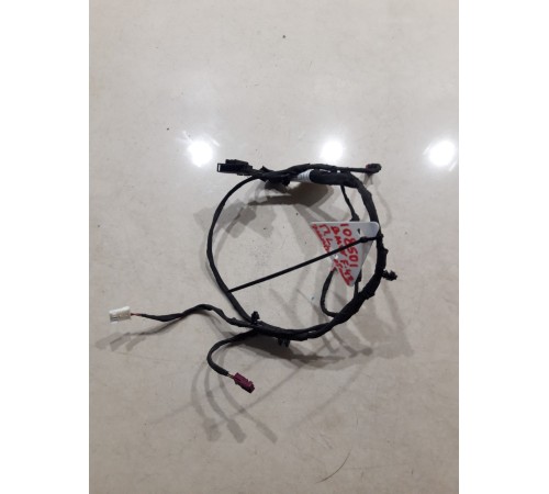 Электропроводка обшивки двери (передняя левая)