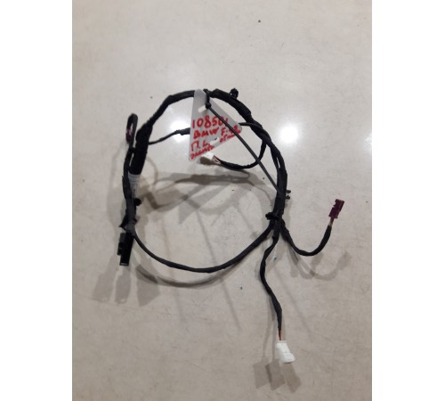 Электропроводка обшивки двери (передняя левая)