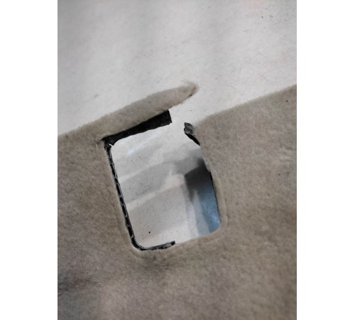 Пол багажника