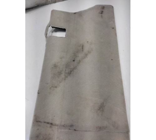 Пол багажника