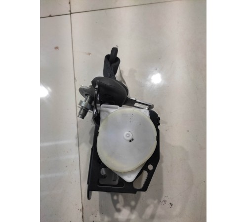 Ремень безопасности (задний, левый)