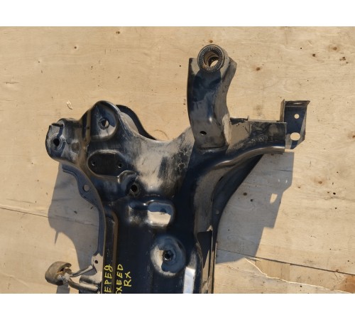 Балка подвески (подрамник) передняя