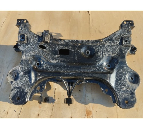 Балка подвески (подрамник) передняя