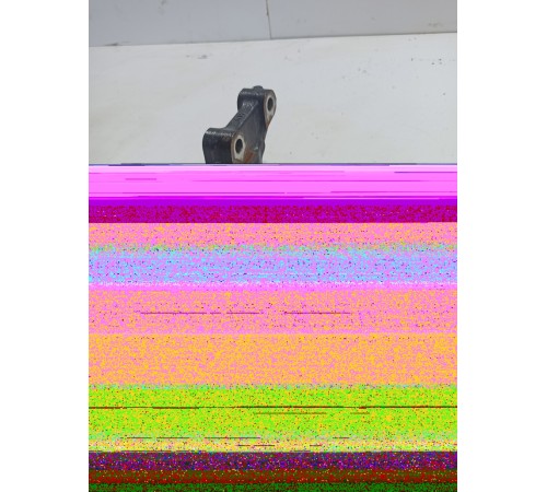 Поворотный кулак(передний правый)