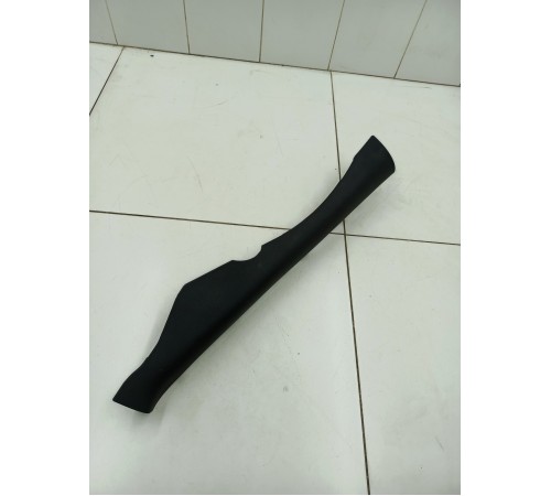 Обшивка багажника задняя правая