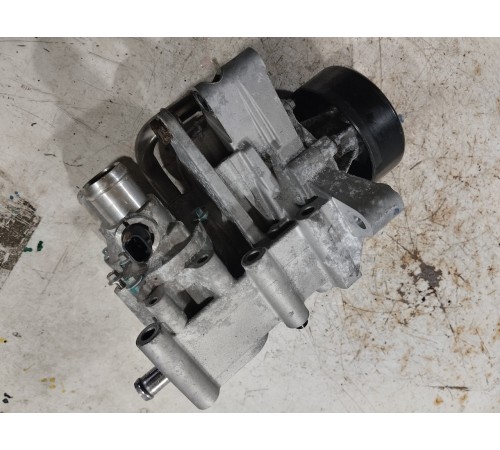 Насос системы охлаждения (помпа)