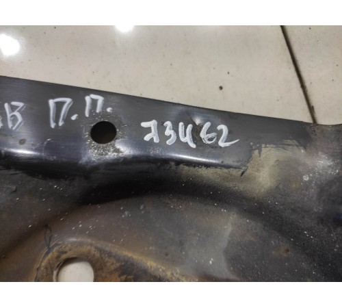 Пыльник тормозного диска (передний правый)