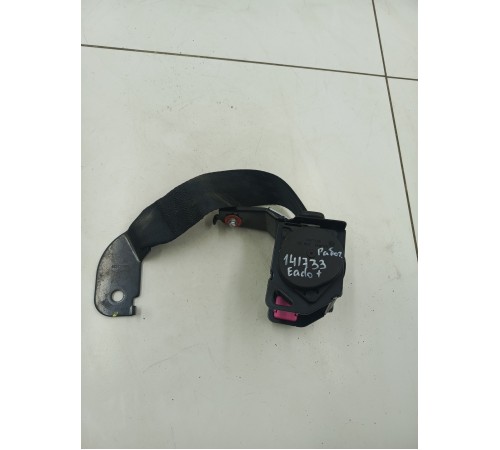 Ремень безопасности задний центральный