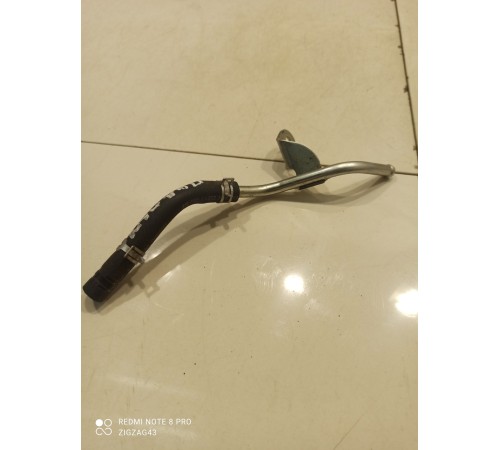 Трубка топливная