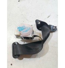 Ремень безопасности задний