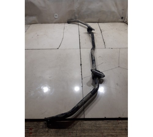 Стабилизатор передний