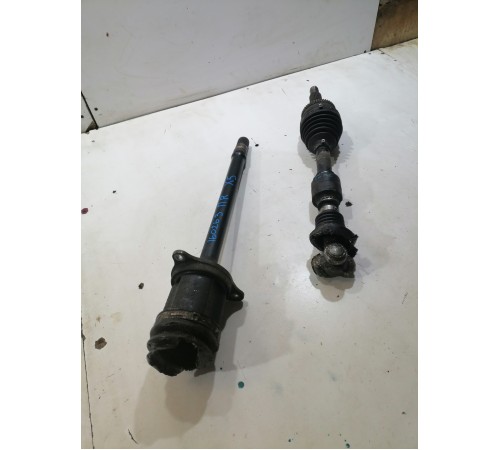 Полуось (привод) передний правый