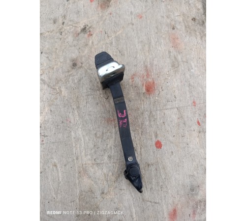 Ограничитель двери задний правый