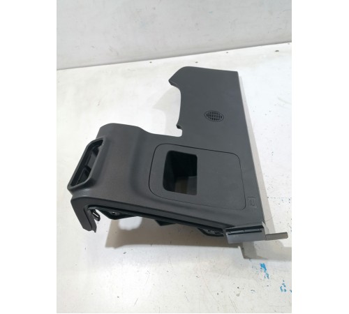 Накладка торпедо нижняя левая