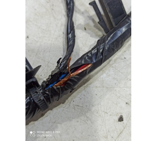 Электропроводка двери (передняя правая)