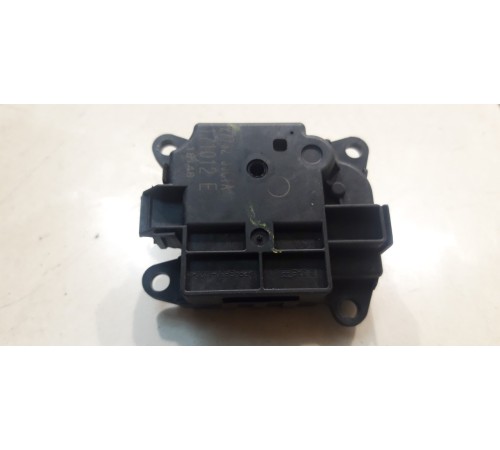 Моторчик привода заслонок отопителя